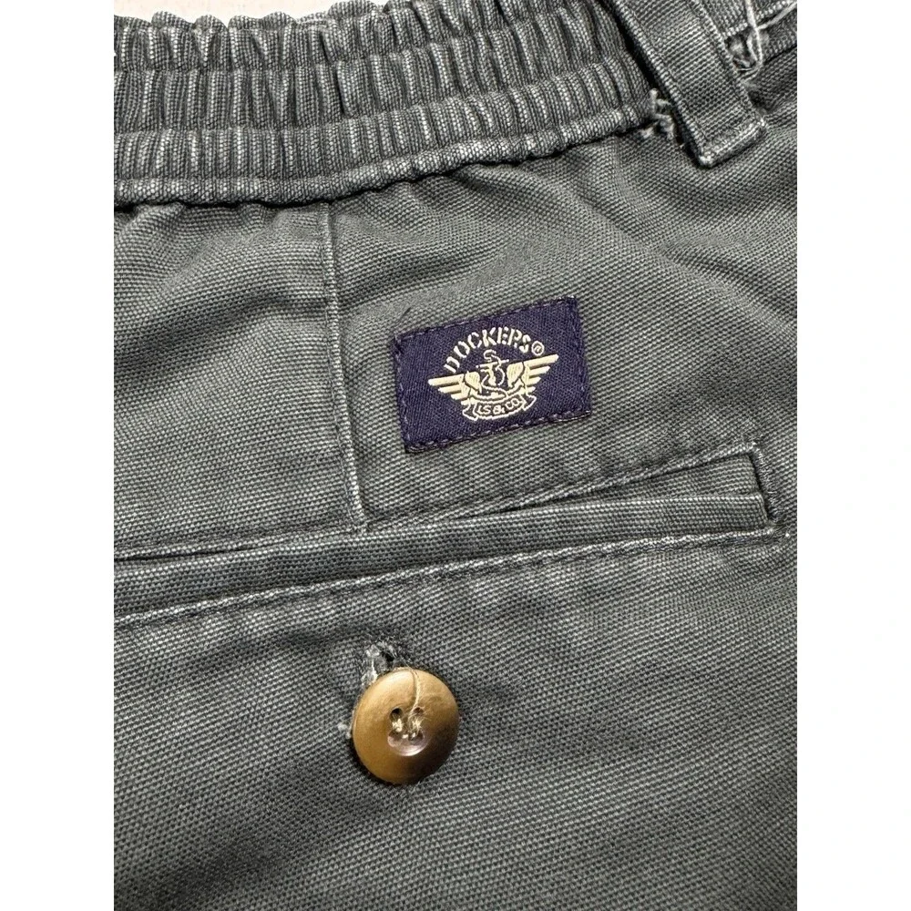 VTG 90s Dockers Khakis Men’s 36 Dark Green Pleated Chino Shorts Solid Cotton